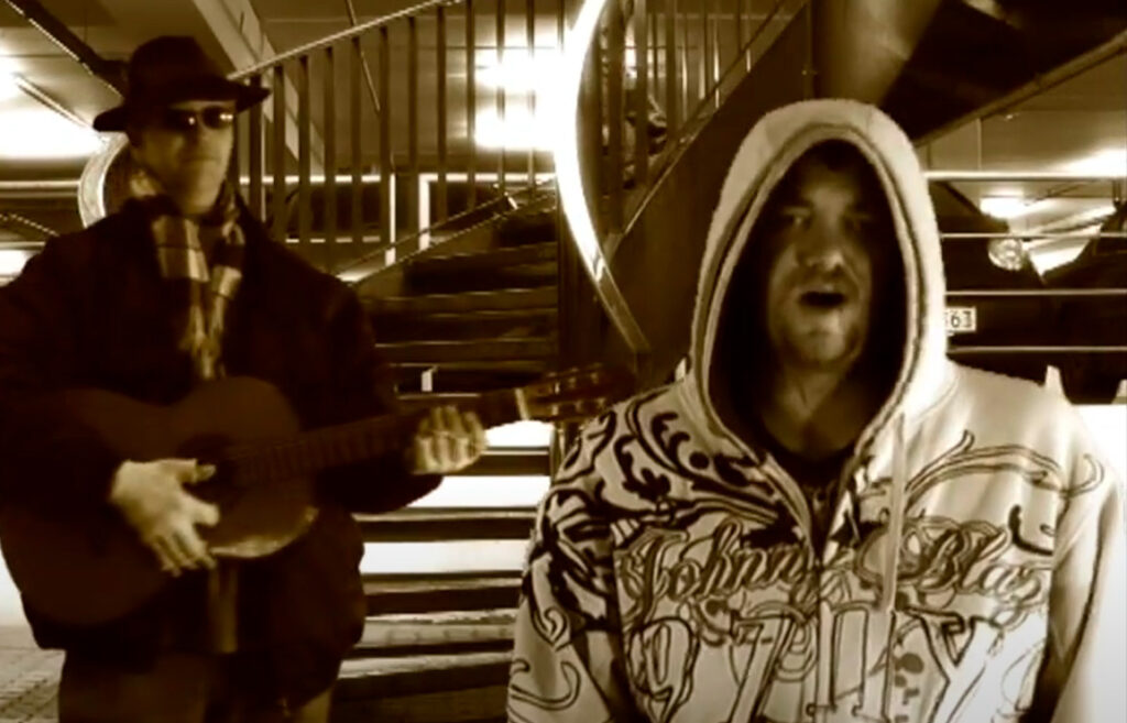 Mista Marco i Musikvideoen "Sæt Dem Fri"